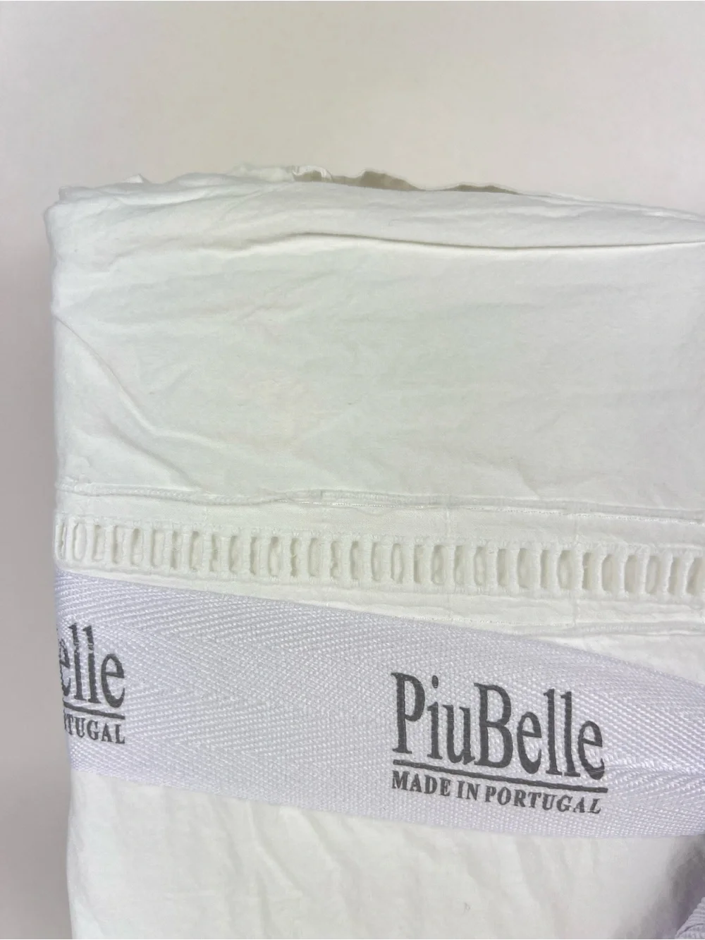 PiuBelle White Queen Sheet Set Fine Linens Soft 100% Cotton Portugal 4 Pc NEW